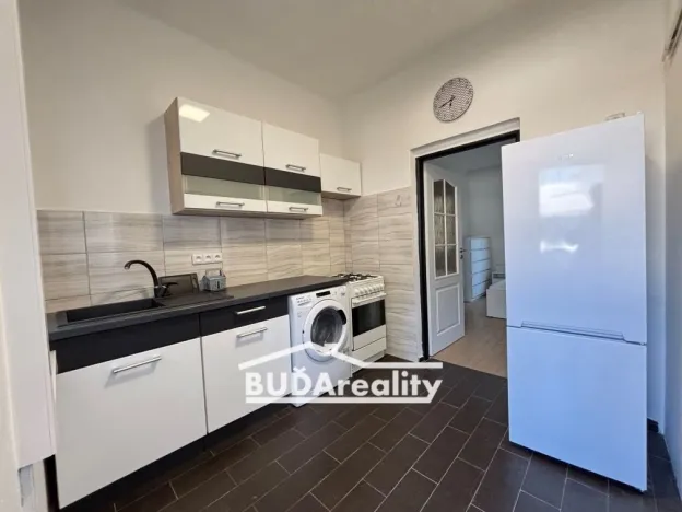 Pronájem bytu 1+kk, Zlín, Kvítková, 30 m2