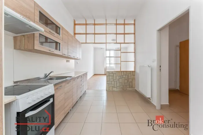 Pronájem bytu 2+kk, Skuteč, Palackého náměstí, 58 m2