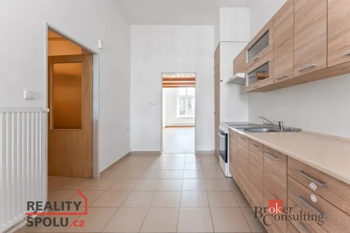 Pronájem bytu 2+kk, Skuteč, Palackého náměstí, 58 m2