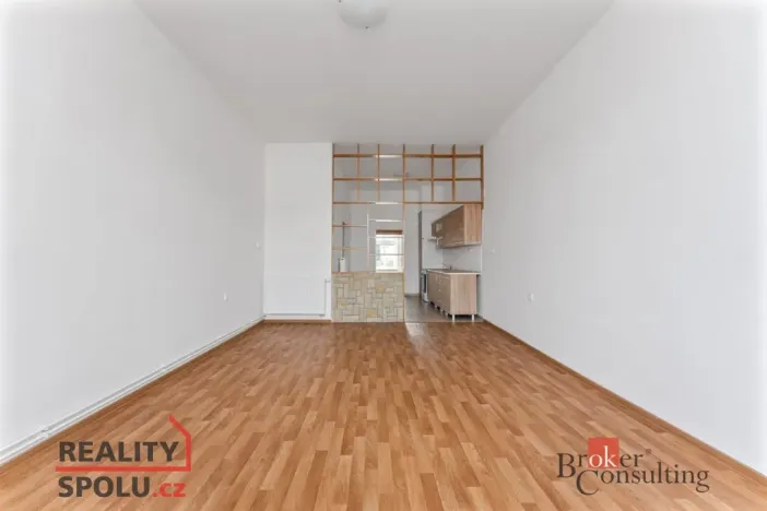 Pronájem bytu 2+kk, Skuteč, Palackého náměstí, 58 m2