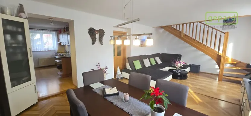 Prodej bytu 4+1, České Budějovice - České Budějovice 3, Kněžskodvorská, 138 m2