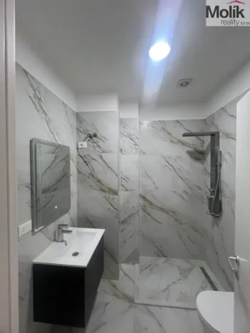 Prodej bytu 3+kk, Drač, 74 m2