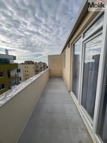 Prodej bytu 3+kk, Drač, 74 m2