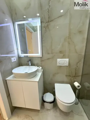 Prodej bytu 2+kk, Drač, 80 m2