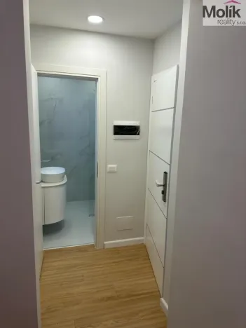 Prodej bytu 2+kk, Drač, 90 m2
