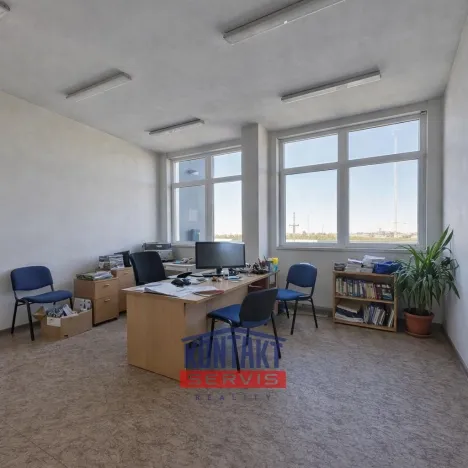 Pronájem výrobních prostor, České Budějovice, U Smaltovny, 200 m2