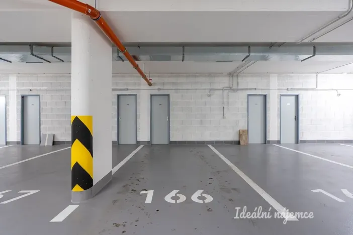 Pronájem bytu 1+kk, Praha, Poděbradská, 32 m2