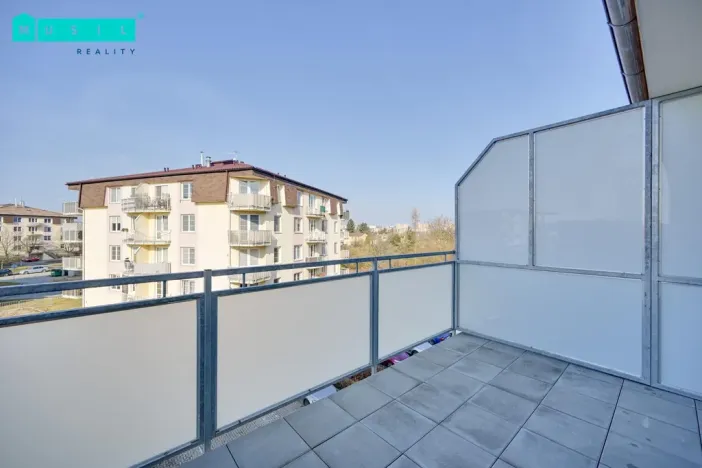 Pronájem bytu 2+kk, Olomouc - Slavonín, Topolová, 51 m2