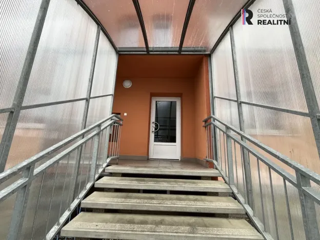 Prodej bytu 2+1, Hanušovice, Hlavní, 58 m2