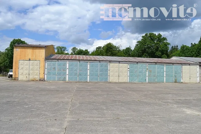 Prodej historického objektu, Hatín - Jemčina, 2500 m2
