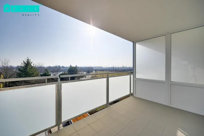 Pronájem bytu 2+kk, Olomouc - Slavonín, Topolová, 55 m2