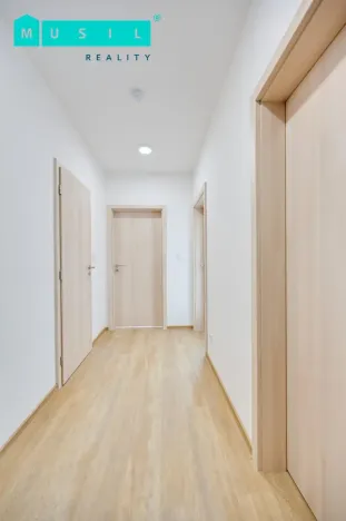 Pronájem bytu 2+kk, Olomouc - Slavonín, Topolová, 55 m2