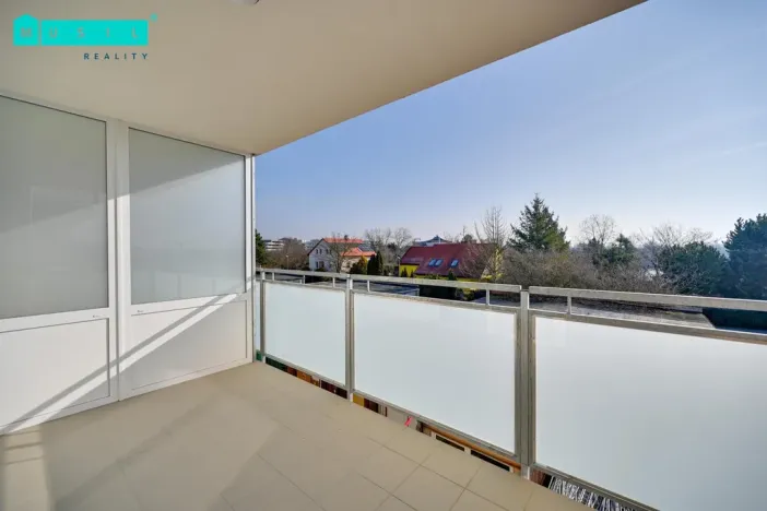 Pronájem bytu 2+kk, Olomouc - Slavonín, Topolová, 55 m2