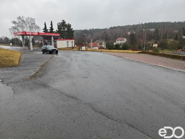 Prodej komerční nemovitosti, Dubenec, 68 m2