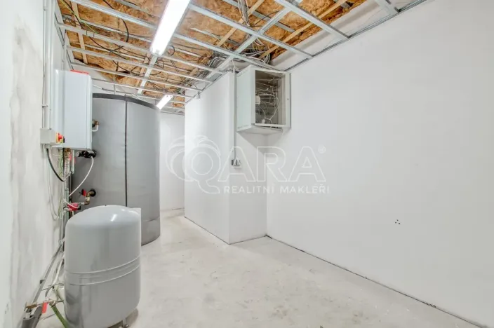 Prodej skladu, Bělotín, 1029 m2