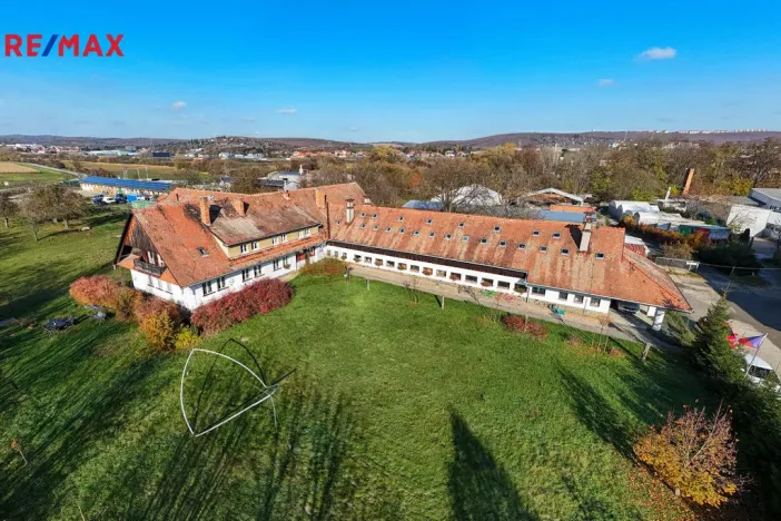 Pronájem skladu, Troubsko, U lednice, 3000 m2