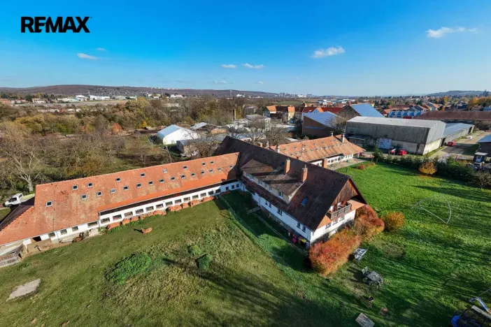 Pronájem skladu, Troubsko, U lednice, 3000 m2