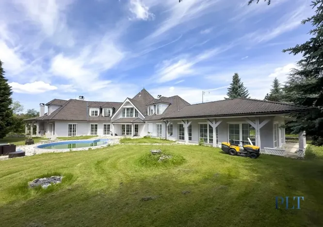 Prodej vily, Babice, Starobabická, 728 m2