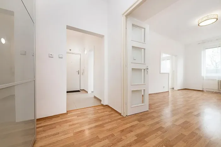 Pronájem bytu 2+kk, Praha - Žižkov, Jičínská, 61 m2