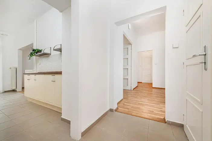 Pronájem bytu 2+kk, Praha - Žižkov, Jičínská, 61 m2