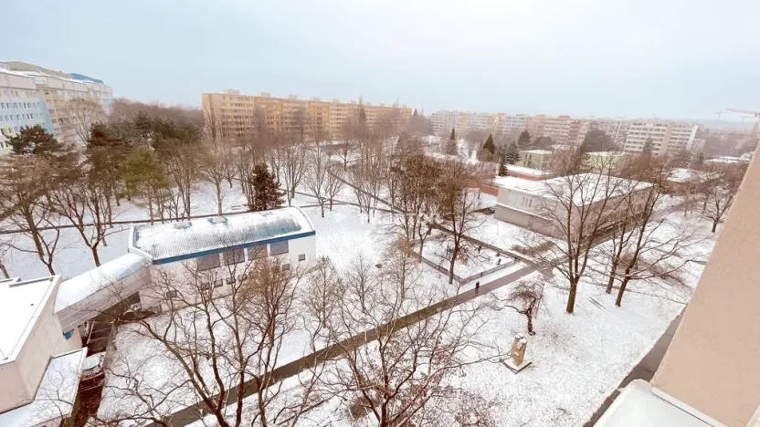 Pronájem bytu 2+kk, Praha - Prosek, Vysočanská, 45 m2