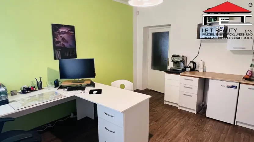 Pronájem kanceláře, Staré Město, Jamnická, 84 m2