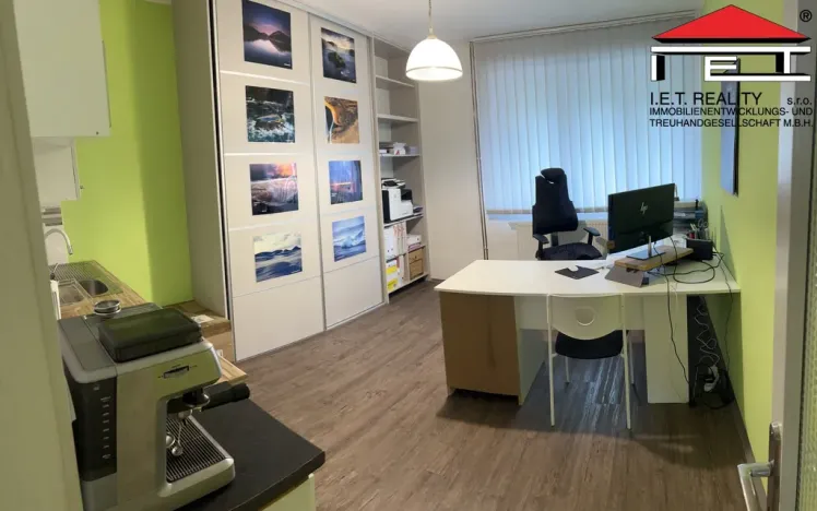 Pronájem obchodního prostoru, Staré Město, Jamnická, 84 m2
