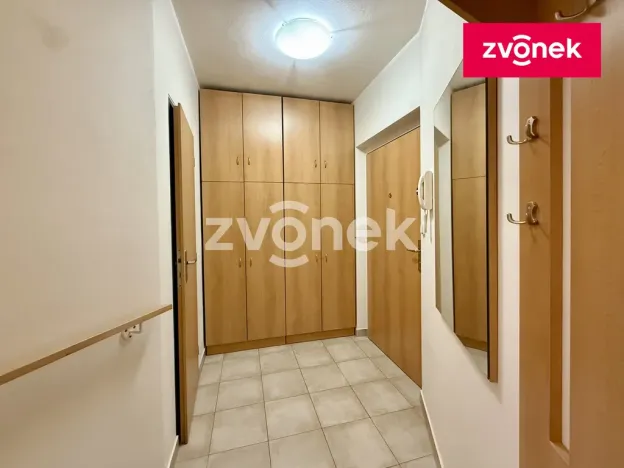Pronájem bytu 2+kk, Zlín, Podlesí V, 52 m2