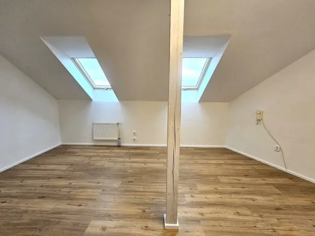 Pronájem kanceláře, Praha, Vinopalnická, 104 m2