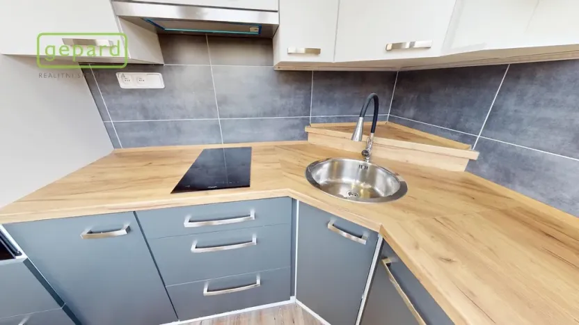 Prodej bytu 1+kk, Teplice - Trnovany, Hlávkova, 27 m2