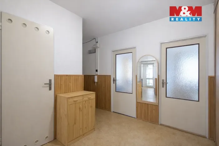 Prodej bytu 3+1, Praha - Vinoř, Uherská, 70 m2