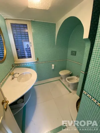 Pronájem vily, Corsanico, Itálie, Via di Casesi, 200 m2