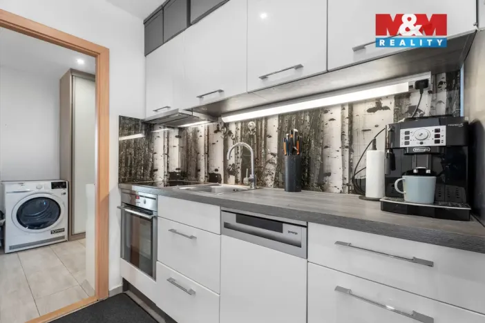 Pronájem bytu 3+1, Liberec - Liberec VI-Rochlice, Sametová, 69 m2