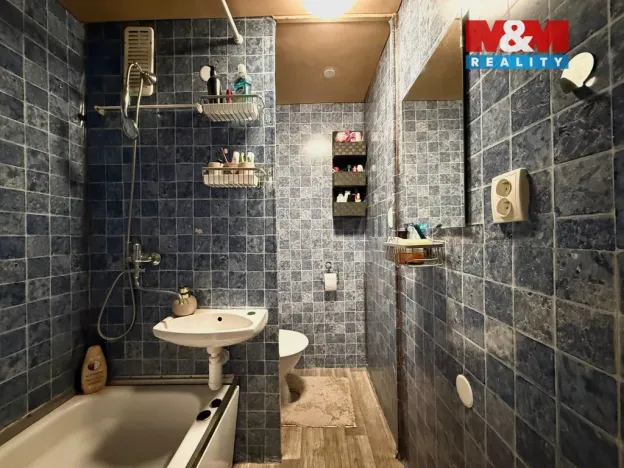 Pronájem bytu 1+1, Děčín - Děčín IX-Bynov, Na Pěšině, 36 m2