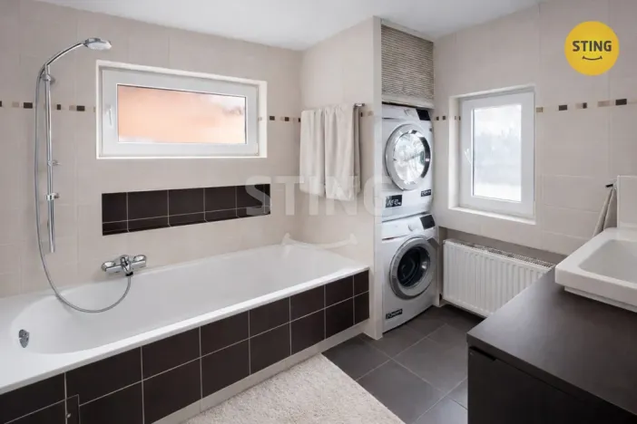 Prodej rodinného domu, Neratovice, V Pískách, 240 m2