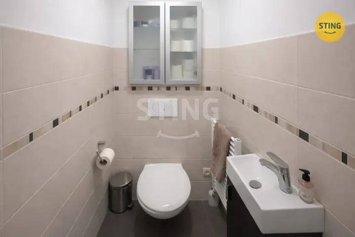 Prodej rodinného domu, Neratovice, V Pískách, 240 m2