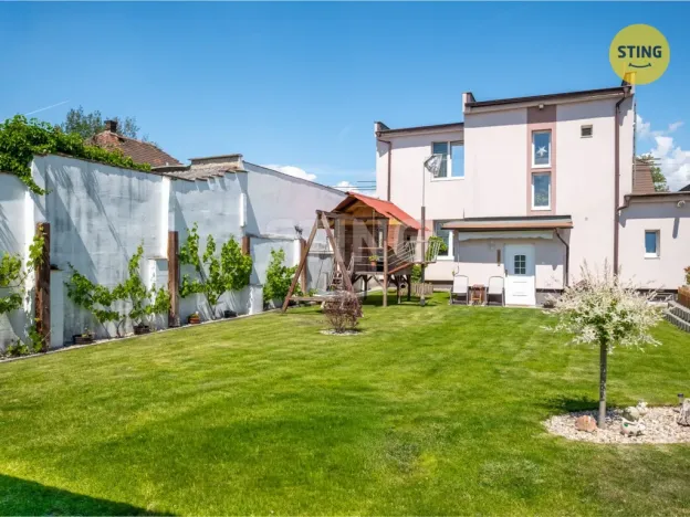 Prodej rodinného domu, Neratovice, V Pískách, 166 m2