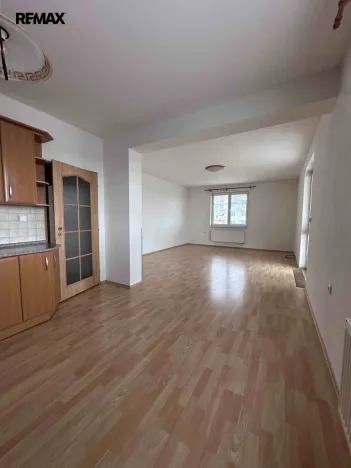 Pronájem bytu 2+kk, Moravské Budějovice, Hloužkova, 65 m2