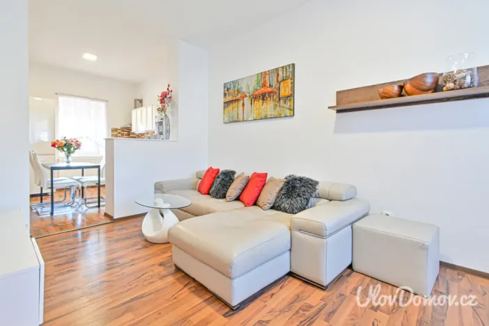 Prodej bytu 3+kk, Brno - Černovice, Faměrovo náměstí, 61 m2