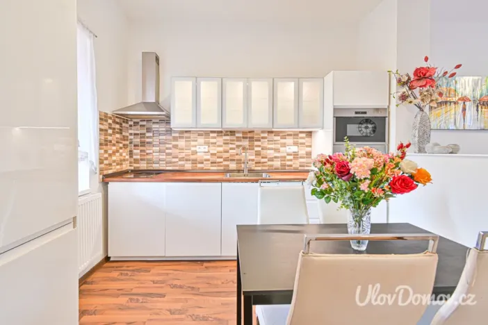 Prodej bytu 3+kk, Brno - Černovice, Faměrovo náměstí, 61 m2