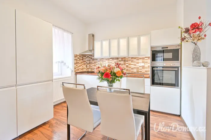 Prodej bytu 3+kk, Brno - Černovice, Faměrovo náměstí, 61 m2