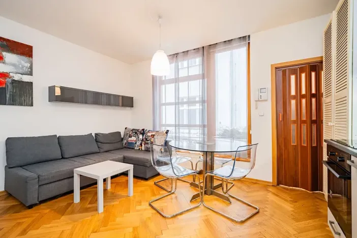 Pronájem atypického bytu, Praha - Staré Město, Bílkova, 40 m2