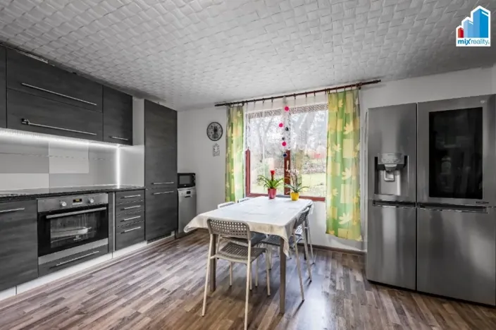 Prodej rodinného domu, Všesulov, 160 m2