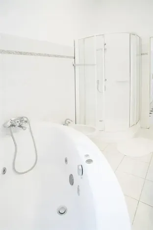 Pronájem bytu 4+1, Praha - Nové Město, Biskupská, 132 m2