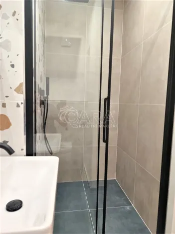 Pronájem bytu 2+kk, Praha, Na Pankráci, 47 m2