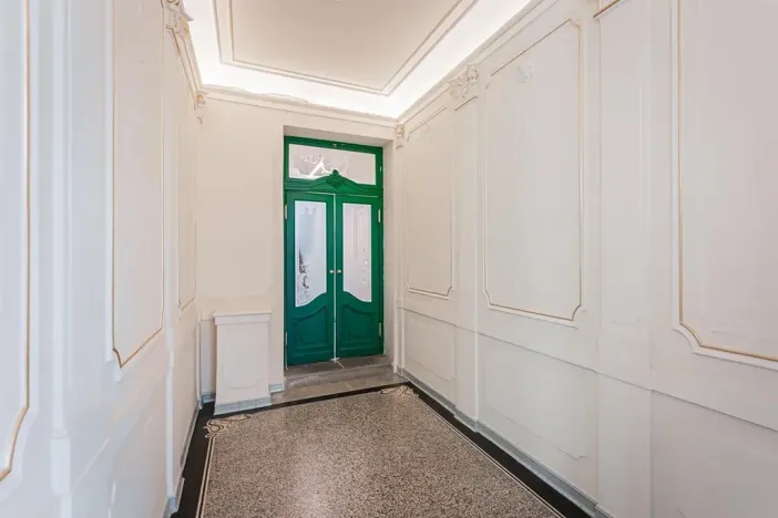 Pronájem bytu 2+kk, Praha - Bubeneč, Šmeralova, 51 m2