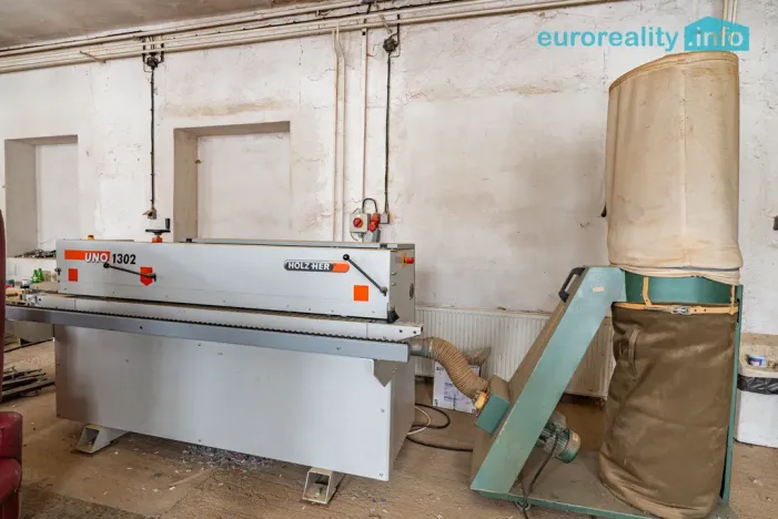 Prodej výrobních prostor, Libá, 1011 m2