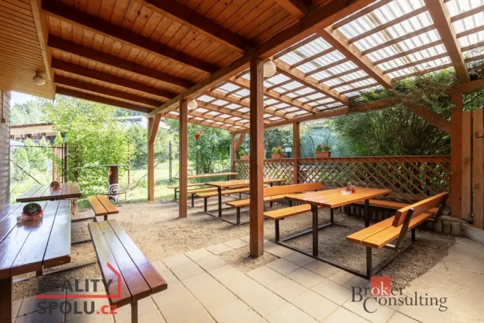 Prodej restaurace, Tvarožná Lhota, 118 m2