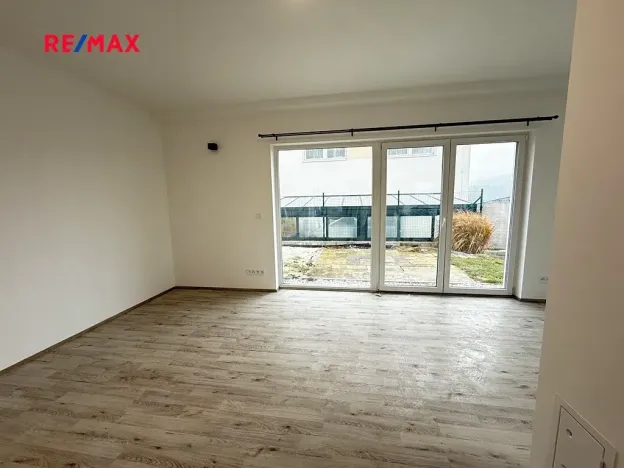 Pronájem bytu 4+kk, Králův Dvůr, Na Vinohradech, 95 m2