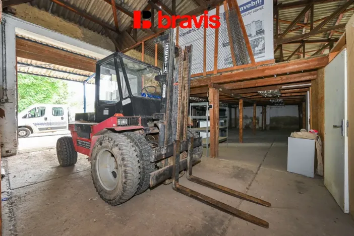 Pronájem skladu, Brno - Horní Heršpice, Pražákova, 301 m2